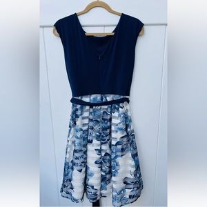 CE Established 1962 Navy Size 10 New Dress